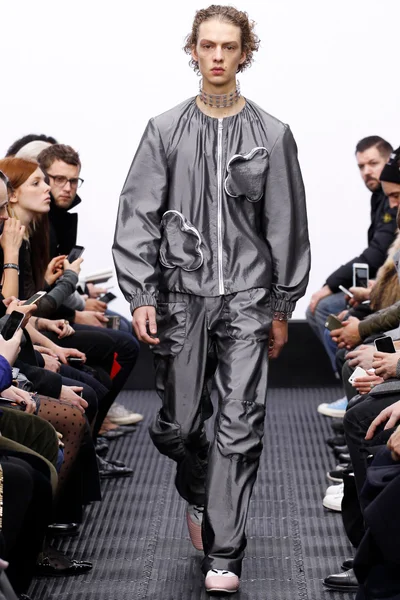 Look 31